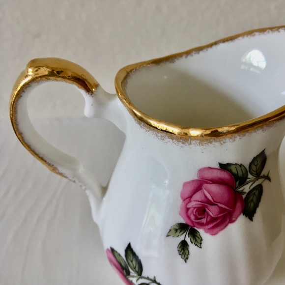 Vintage Bone China Sugar & Creamer Made in England Pink Roses 3-3/4" High - Picture 6 of 10